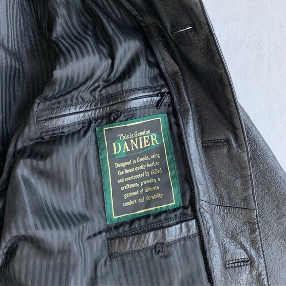‼️SOLD on Depop‼️ Vintage Danier genuine leather oversized jacket - Picture 7 of 7